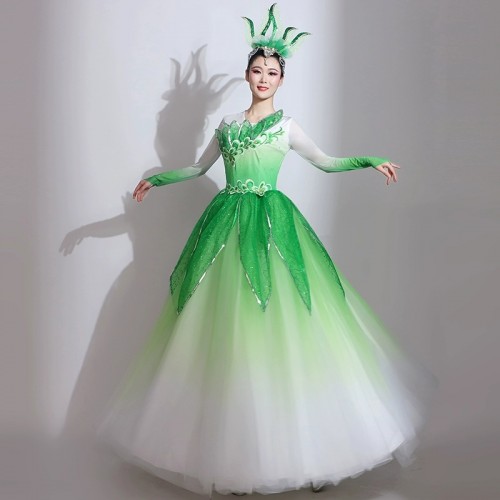 Women chinese folk dance dress opening pink green blue petals flamenco dance dresses spanish bull dance swing skirts modern dance long gown